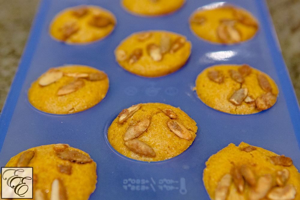 PumpkinMuffinsCandiedPumpkinSeeds-12