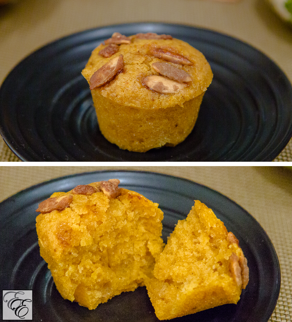 PumpkinMuffinsCandiedPumpkinSeeds-Muffin